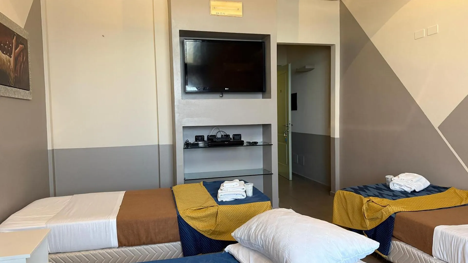 Hotel La Gritta Srl Castel San Giovanni  3*, Castel San Giovanni (Piacenza)